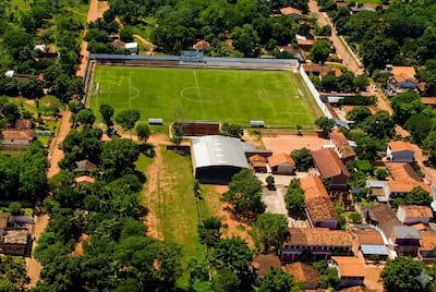 Imagen "retro" del estadio Próculo Cortázar, ubicado en Valle Pucú, Areguá. El escenario albergará los dos partidos de la jornada de este jueves por la Copa Paraguay 2026.