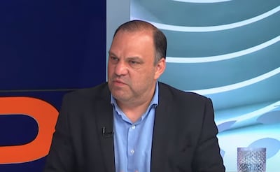 El senador Mario Varela en los estudios de ABC TV.