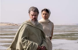 Matt Damon y Zendaya en 'La Odisea'.