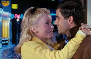 Les Parapluies de Cherbourg (1964), dirigida por Jacques Demy