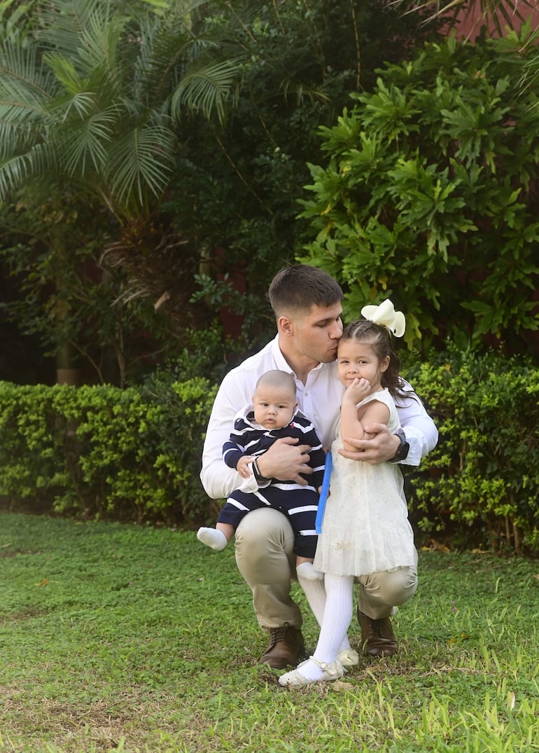 Compartir e interactuar con los hijos es uno de los mayores regalos para Charles Hockin.