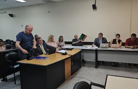 Los acusados de tortura Walter Bower, Merardo Palacios y Osvaldo Vera.