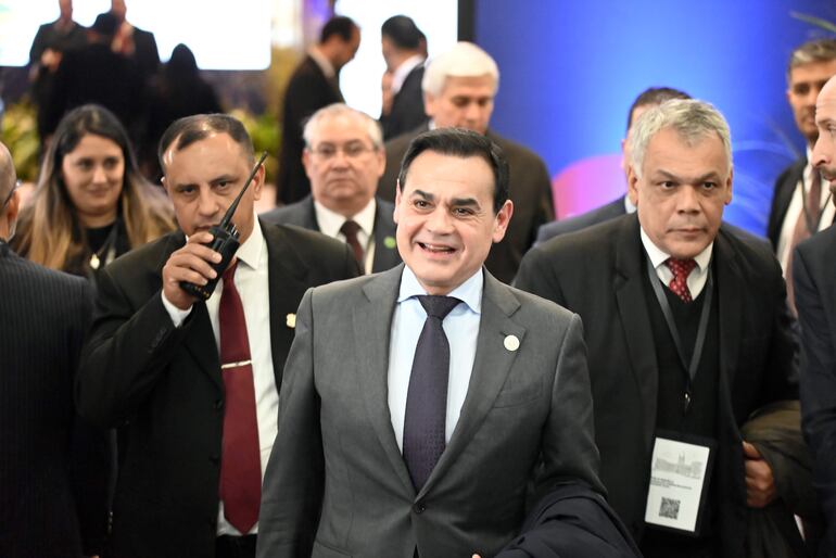 El canciller Rubén Ramírez abogó ayer un “comercio interno sin trabas” “atascados en “procesos en los cuales no hemos conseguido avances”.