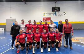 Marizza Faría y sus guerreras ganaron el partido amistoso.