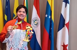 Arturo Cáceres, medalla de oro en Panamá 2026.