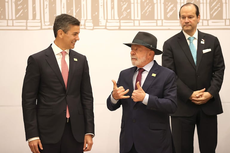 Mercosur y Japón inician negociaciones para crear una gran zona de libre comercio