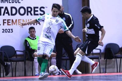 Parejo el juego entre San Cristóbal que cayó contra Olimpia.