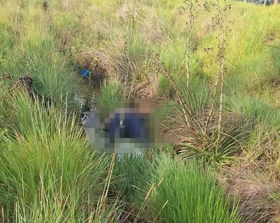 Hallan cadáver en estado de putrefacción en cauce hídrico de General Artigas.