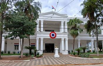 Municipalidad de Villarrica del Espíritu Santo.