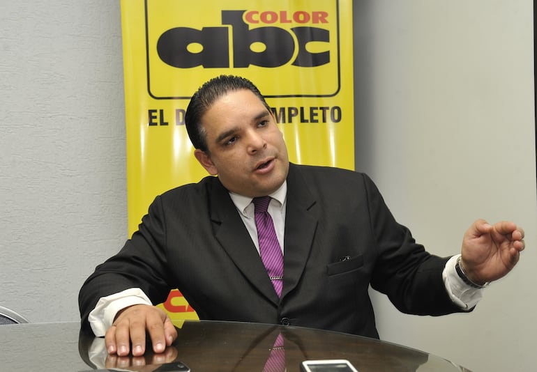 Enrique López, director de Empleo, renunciante.