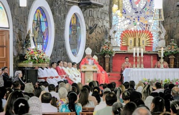 La misa central en honor a San Blas contó con una importante participación de fieles.