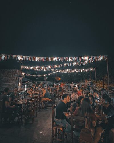 Un Tribunal de Sentencias condenó a dos años al dueño de un bar asunceno, ubicado en el barrio San Pablo. El bar nocturno fue cerrado en enero pasado.