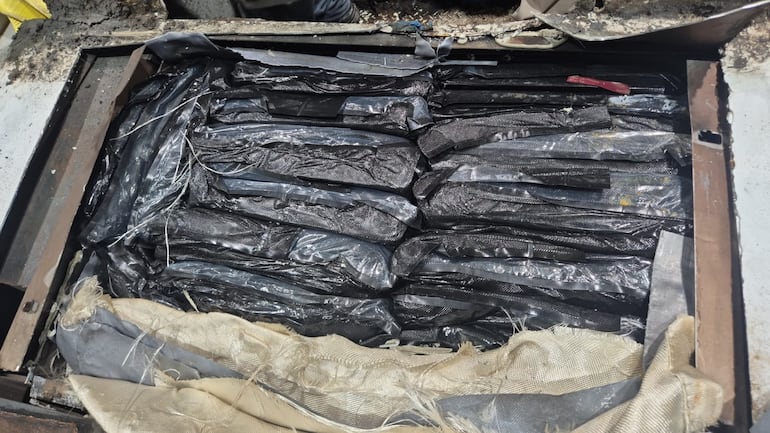 Incautan más de 311 kilos de marihuana oculta en camionetas importadas desde Miami