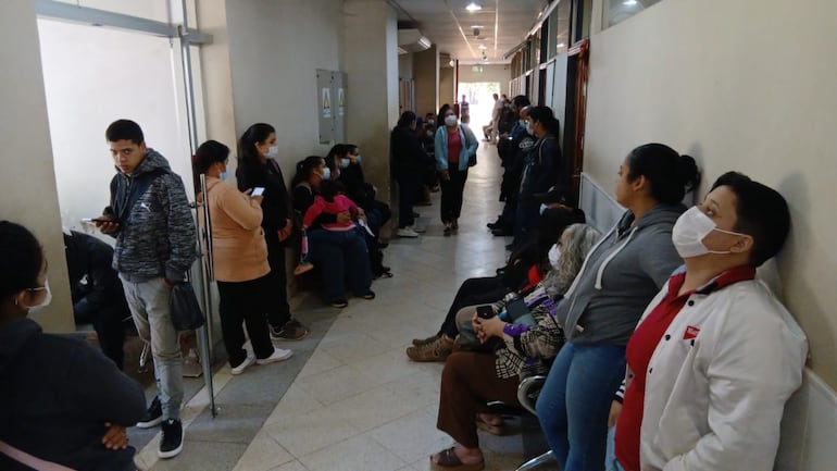 IPS Campo Vía de Capiatá: denuncian falta de médicos, medicamentos, precariedad edilicia y condiciones insalubres