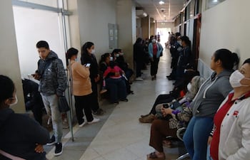Continúa el peregrinar de los pacientes en el IPS Campo Vía.