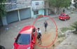 Tres hombres identificados como policías habrían intentado extorsionar a pareja en Asunción.