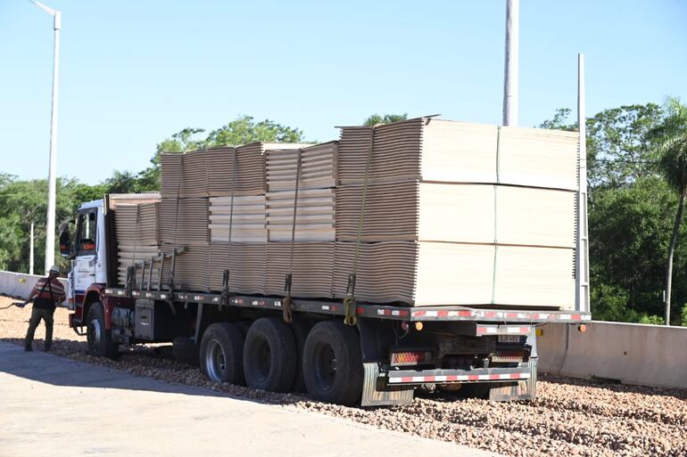 Camión de madera, rampa de emergencia
