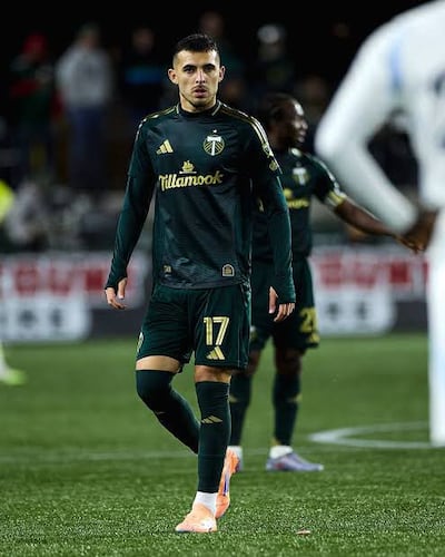 El mediocampista paraguayo, Cristhian Fabián Paredes Maciel (27 años), en el interés de Olimpia.