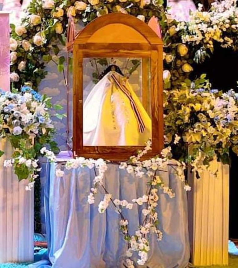 La imagen de la Virgen del Pilar, ubicada dentro de la Basílica Menor.