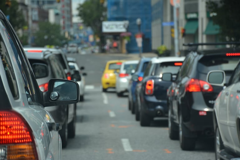 Concepto de ruido urbano.