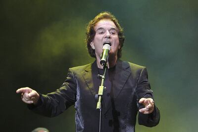 Manuel de la Calva, miembro del Dúo Dinámico, uno de los grupos más famosos del pop español de mediados del siglo pasado, falleció hoy en Madrid a los 88 años.