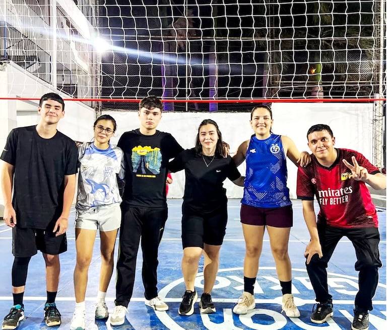 Vóley mixto
Campeón: Uruguay – Primer semestre de Ingeniería Informática.
