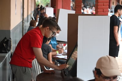 Se reportó la avería de 40 máquinas de votación que tuvieron que ser reemplazadas.