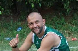 Jorge Daniel González Vázquez (28 años), defensor de Rubio Ñu.