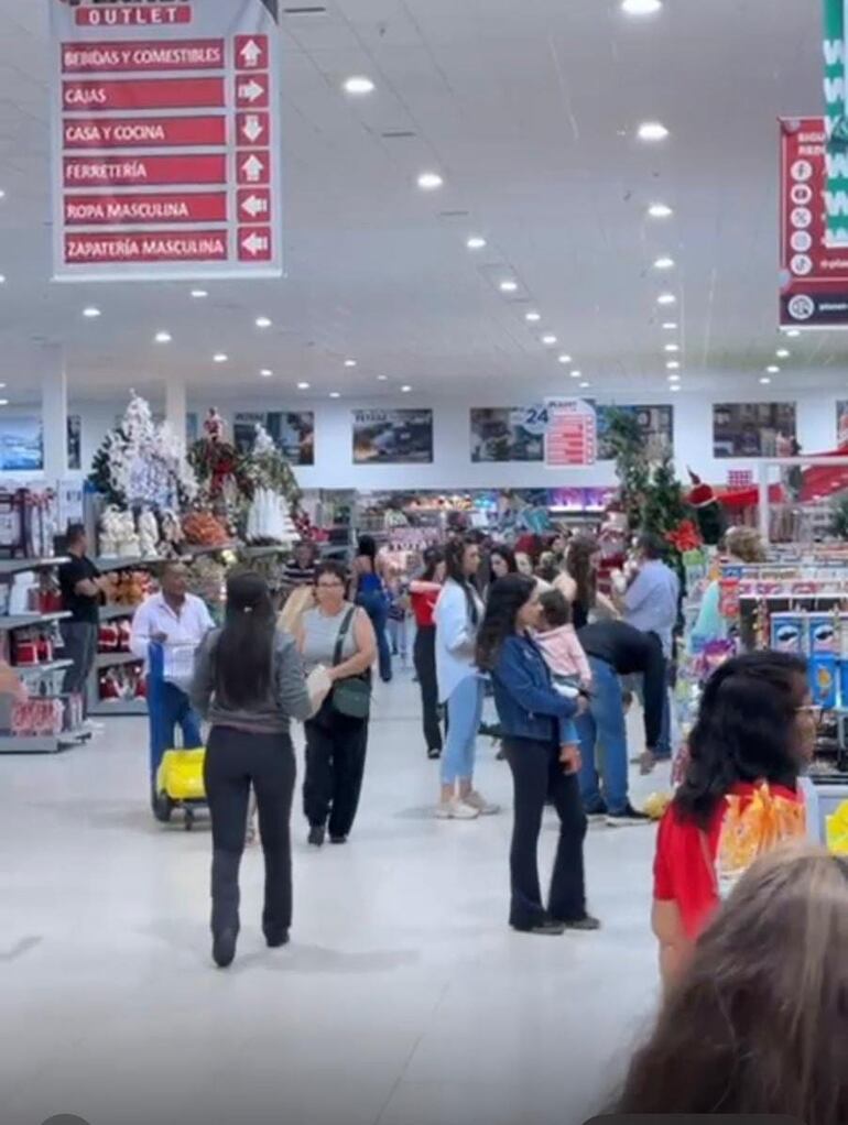 Aumentó considerablemente el número de clientes en los comercios de Pedro Juan Caballero.