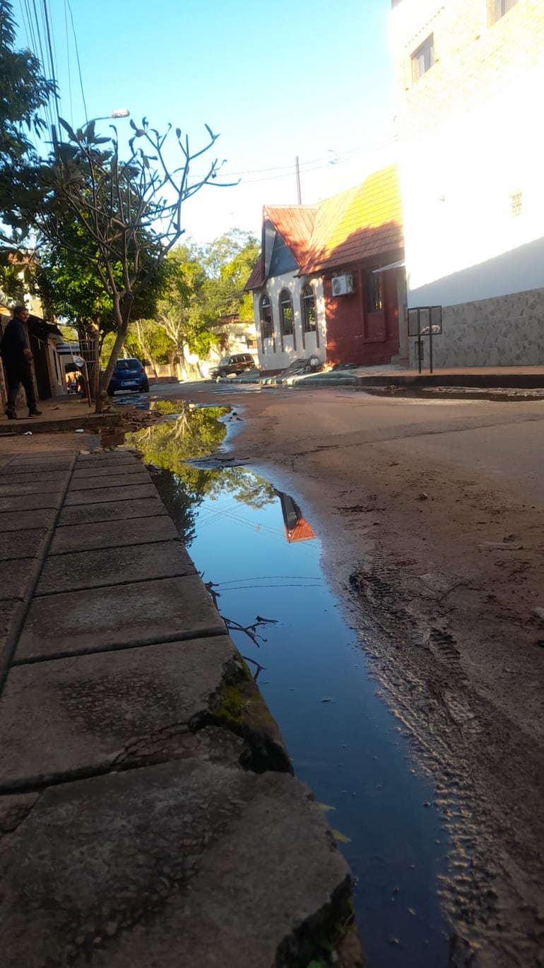 Asi se encuentra la calle del barrio Yvoty de Caacupé.