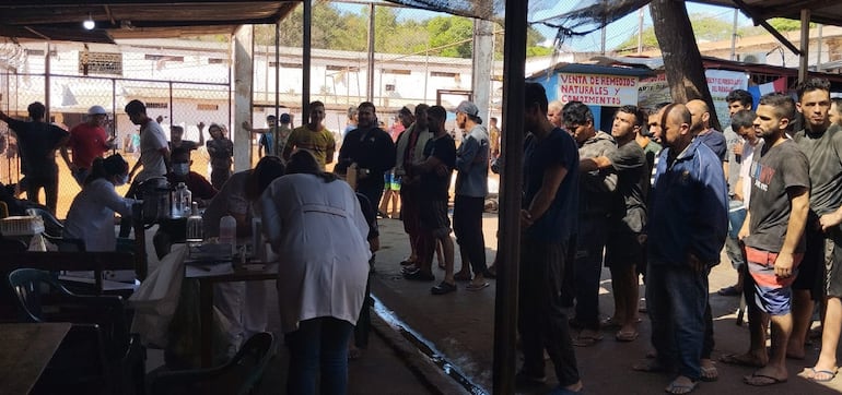 La UCP fortalece la lucha contra la tuberculosis con estudios de alto impacto en contextos penitenciarios.