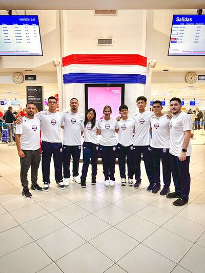 El Team Paraguay de karate que competirá en México.