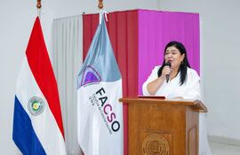 decana de la Facultad de Ciencias Sociales