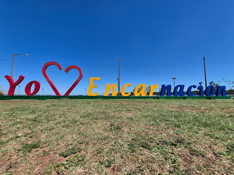 Aniversario de Encarnación 411