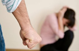 La Cámara de Senadores analizará en 15 dias un proyecto de ley contra la violencia de la mujer.