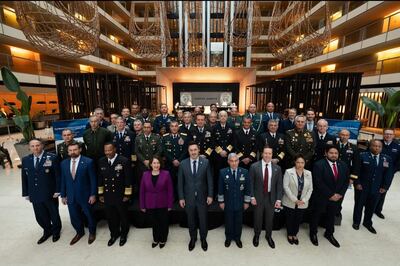 Por Paraguay estuvo presente el Comandante de las Fuerzas Militares, General de Ejército César Moreno quien participó de la plataforma crucial para el intercambio de ideas, experiencias y perspectivas .