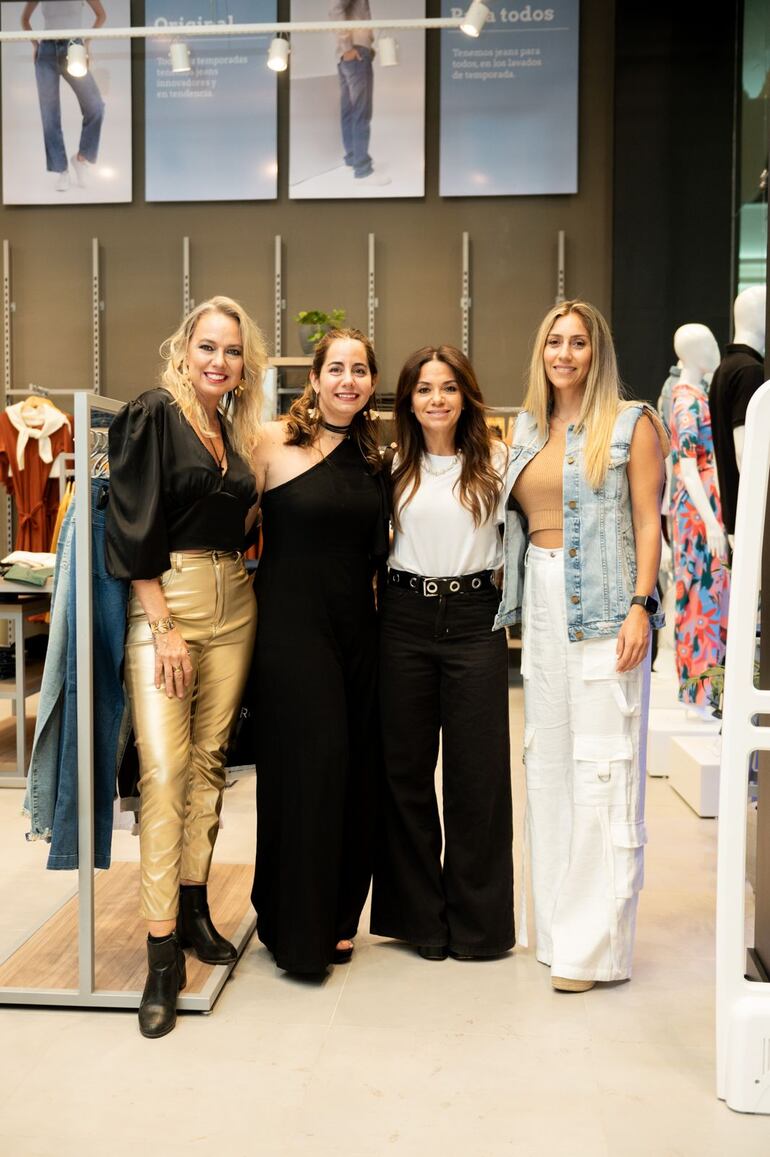 Los invitados pudieron apreciar la alta calidad de las prendas, de mano de obra nacional, que marcan tendencia.