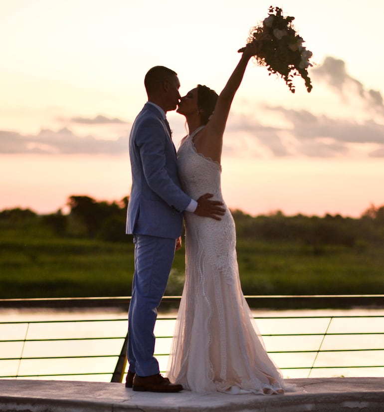 Un mágico atardecer de postal.