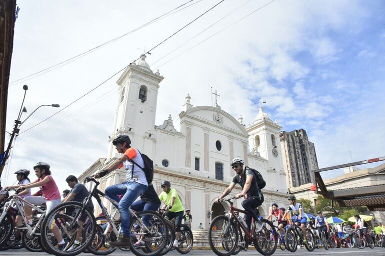 /pf/resources/images/abc-placeholder.png?d=2395