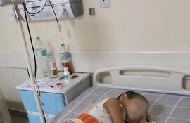 Familiares de una niña que lucha contra un agresivo cáncer conocido como linfoma de Burkitt de alto riesgo pide ayuda solidaria para sostener gastos de tratamientos.
