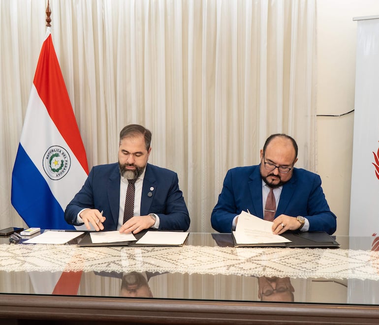 El convenio interinstitucional implementará la telemedicina en centros penitenciarios del país, en el marco de la iniciativa “Salud sin Barreras: Telemedicina para Poblaciones Vulnerables en Paraguay".