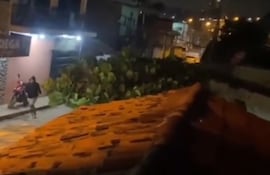 Momentos de terror vivieron los vecinos del barrio Ricardo Brugada en la madrugada del domingo.