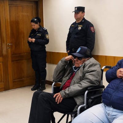Nonagenario afronta juicio acusado de matar a balazos a su yerno en Coronel Martínez.