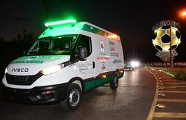 Esta ambulancia, entregada hace seis meses al Hospital de Quiindy, ya no funciona.