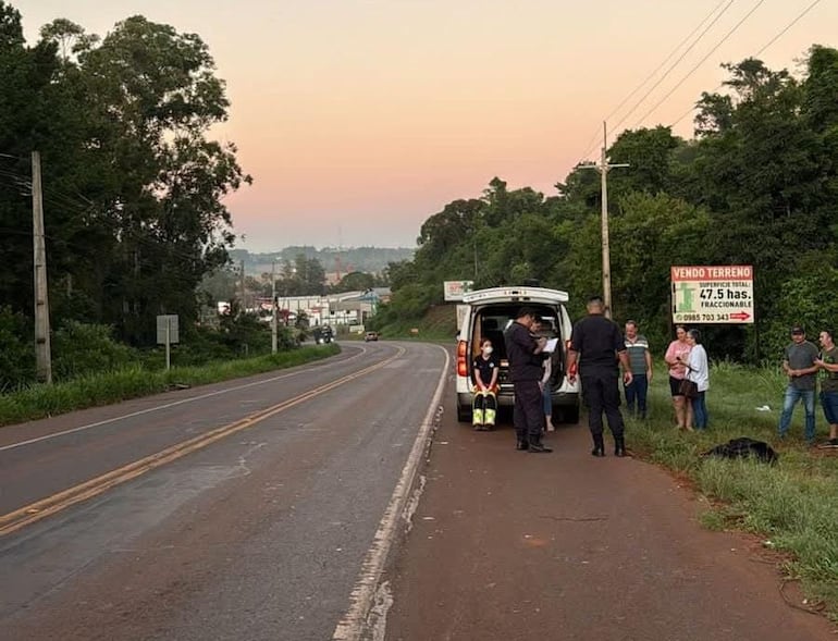 Peatón murió atropellado sobre Ruta PY06 en Obligado
