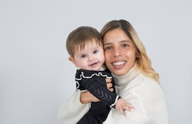 La deportista mamá Gabriela Alejandra Narváez junto a su hija Margot en el especial de ABC por el Día de la Madre.