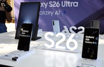 Nuevos Samsung Galaxy S26+ y S26.