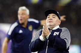 Maradona tenía pulmones, riñones, hígado y corazón dañados, según peritos de la autopsia