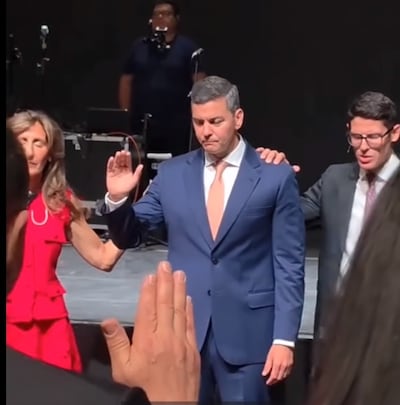 Santiago Peña en la celebración por los 40 años del Centro Familiar de Adoración (CFA).