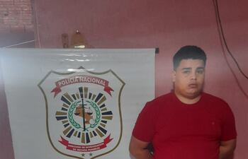 Capturan en Katueté a Giovani Zárate Jiménez, alias Yony o Gordito, número de Macho
De Iván Leguizamón <ileguizamon@abc.com.py>
Destinatario Fotografía ABC Color <foto@abc.com.py>
Responder a ileguizamon@abc.com.py
Fecha 20-03-2025 13:58